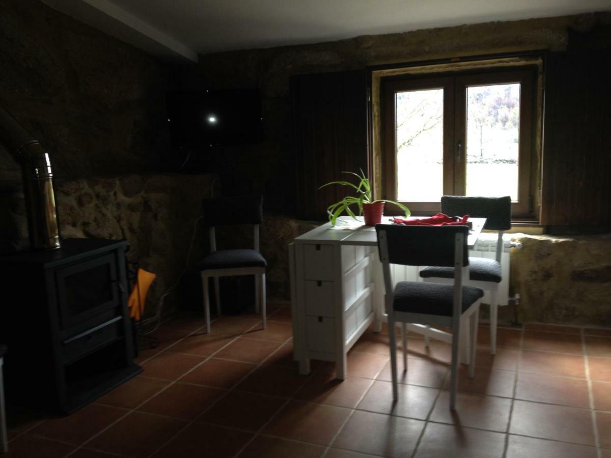 Hostal Quinta Damigo Seia Exterior foto